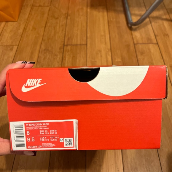 Nike Kids' Orange and White Sneakers - Picture 6 of 6